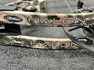 Mathews Halon 6 RH Compound Bow - Draw Weight 70lbs - Draw Length 31